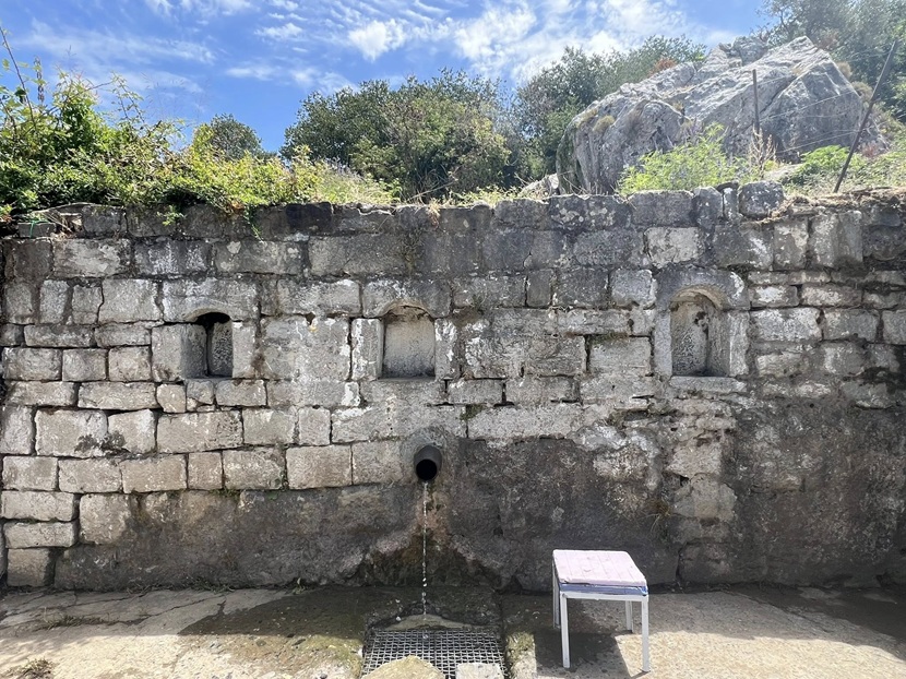 Zefi-Kroi-Varosh-Lezhe6