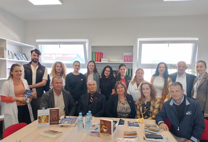 Tarelli-Kuvend-letrar1