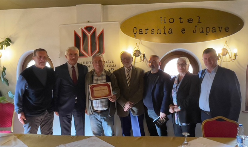 Bezhani-Jakova-Gjakove1