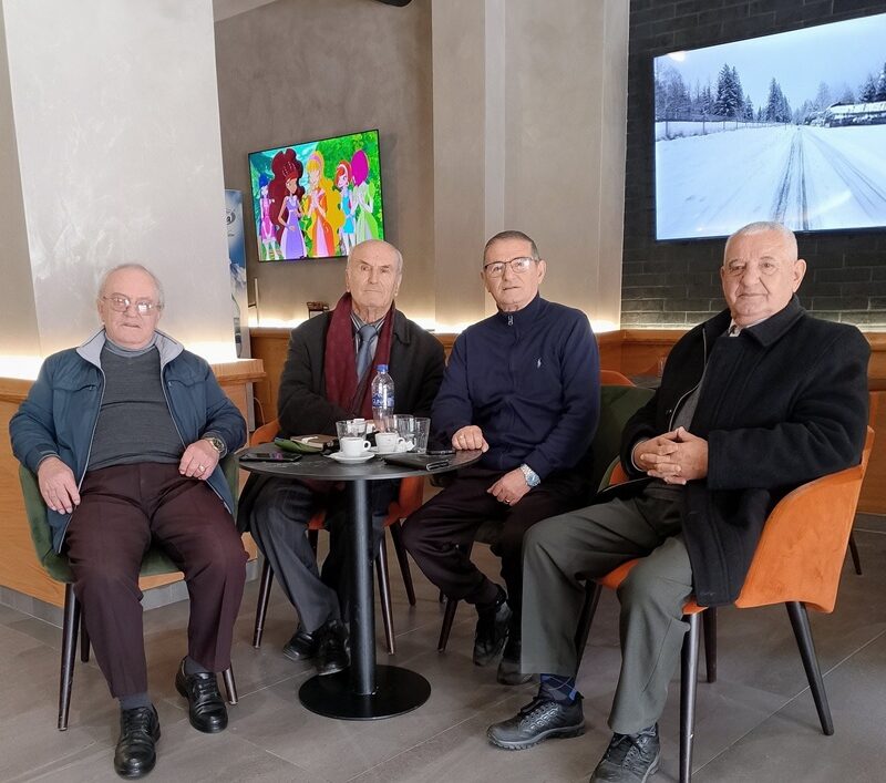 MOND HALILI DHE PENSIONISTËT