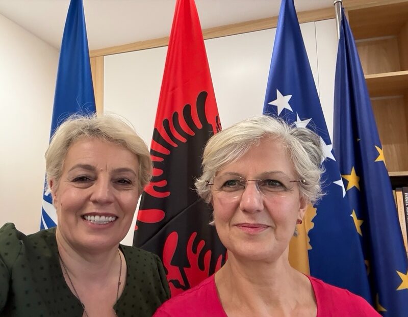 Nga Hamburgu studentor te Prishtina shtetërore