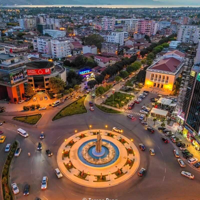 Shkodra… Shkodra asht kafshim malli