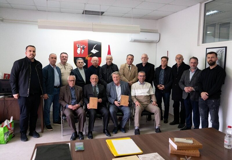 Nexhat-Agushi-Deshmite2