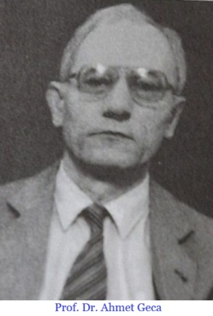 PROF. DR. AHMET GECA-PEDAGOG DHE PROREKTOR PËR  MËSIM  (1994-2001) NË UNIVERSITETIN PARALEL-SHTËPI SHKOLLA TË PRISHTINËS NË KOHËRAT MË TË VËSHTIRA TË MBIJETESËS SË ARSIMIT NË GJUHËN SHQIPE