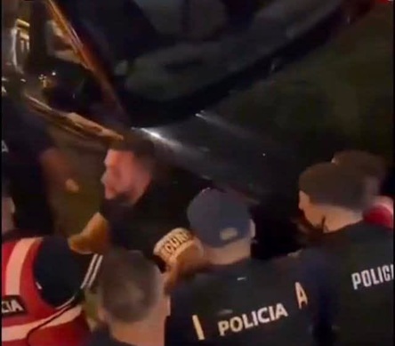 Policia