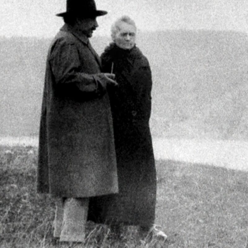 Albert-Ajnshtajn_Mari-Kyri